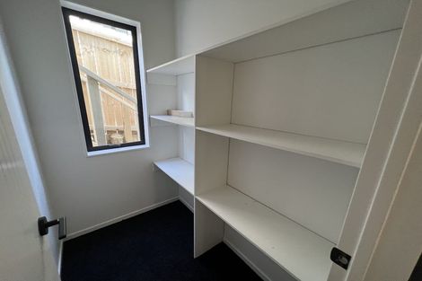 Photo of property in 38a Mcwhirters Farm Lane, Massey, Auckland, 0614