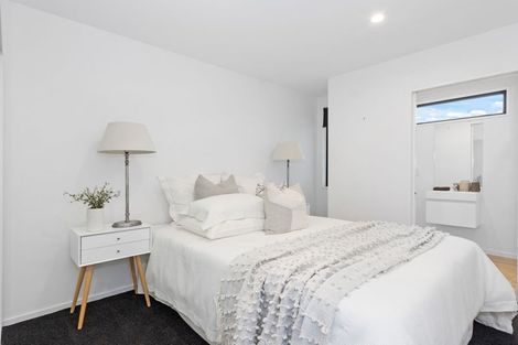 Photo of property in 138e Holly Road, St Albans, Christchurch, 8014