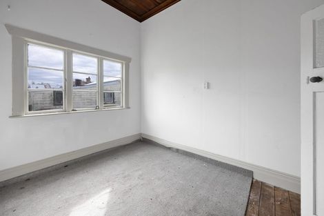 Photo of property in 15 Cornwall Street, Eltham, 4322