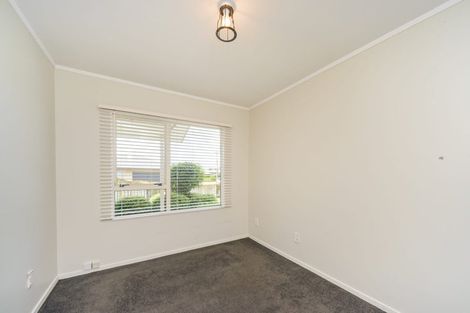 Photo of property in 106 Roberts Line, Kelvin Grove, Palmerston North, 4414