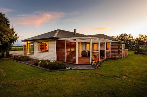 Photo of property in 981 Roberts Line, Bunnythorpe, Palmerston North, 4478