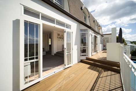 Photo of property in 19 Evelyn Road, Cockle Bay, Auckland, 2014