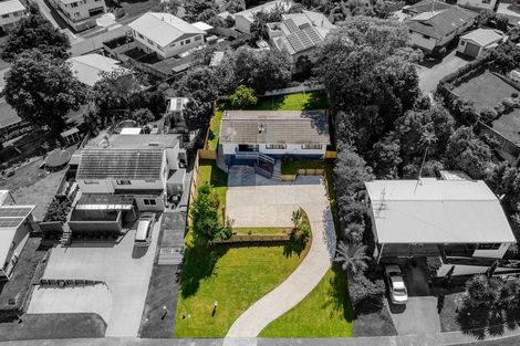 Photo of property in 375 Welcome Bay Road, Welcome Bay, Tauranga, 3112