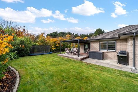 Photo of property in 17 Opal Avenue, Timberlea, Upper Hutt, 5018