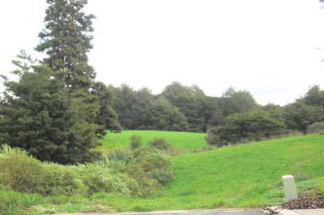 Photo of property in 18 Tuakura Way, The Gardens, Auckland, 2105