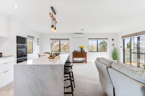 Photo of property in 1/19 Drome View Place, Beach Haven, Auckland, 0626