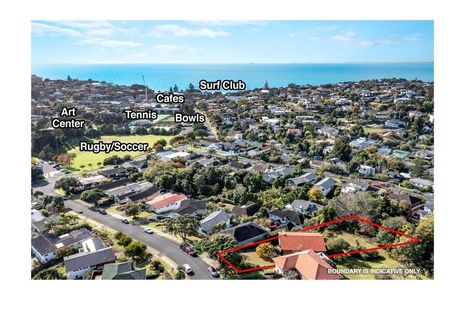 Photo of property in 18 Mayfair Crescent, Mairangi Bay, Auckland, 0630