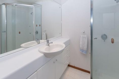 Photo of property in 11 Woodgers Way, Somerville, Auckland, 2014