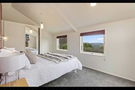 Photo of property in 128 Dyers Pass Road, Cashmere, Christchurch, 8022