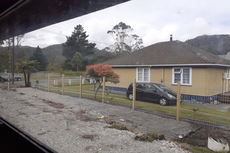 Photo of property in 54 Somerled Avenue, Dunollie, Runanga, 7803