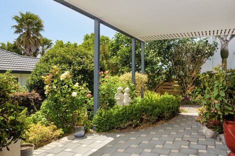 Photo of property in 27 La Cumbre Close, Bethlehem, Tauranga, 3110