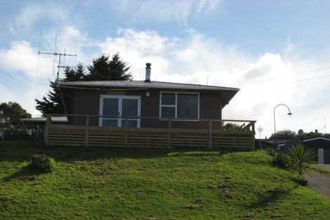 Photo of property in 5 Broadhead Avenue, Tawhero, Whanganui, 4501