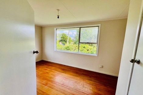 Photo of property in 98 Arimu Road, Papakura, 2110