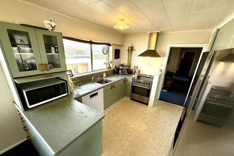 Photo of property in 44 Hume Street, Waitara, 4320