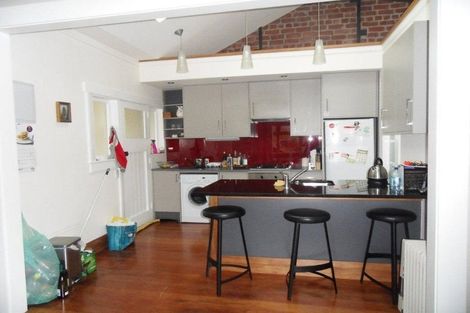 Photo of property in 19 Austin Street, Mount Victoria, Wellington, 6011