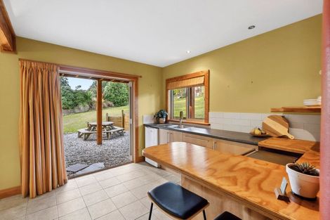 Photo of property in 8 Drake Place, Lake Hawea, Wanaka, 9382