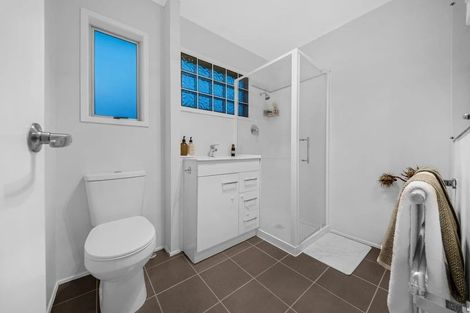 Photo of property in 1/360 Bucklands Beach Road, Bucklands Beach, Auckland, 2012