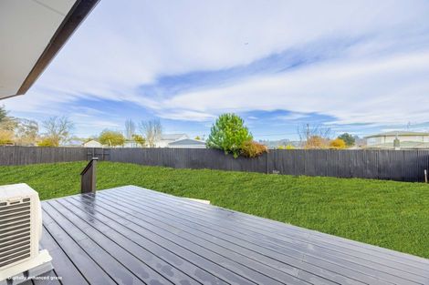 Photo of property in 13 Latham Stubbs Crescent, Waipawa, 4210