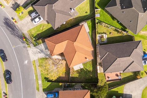 Photo of property in 185 Keri Vista Rise, Papakura, 2110