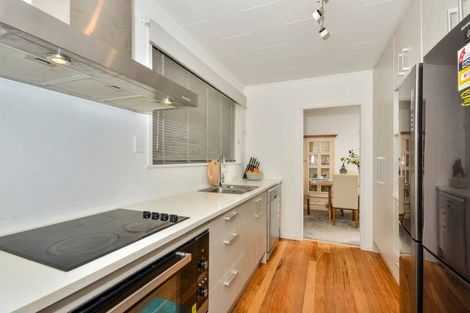 Photo of property in 1/36 Masterton Road, Rothesay Bay, Auckland, 0630