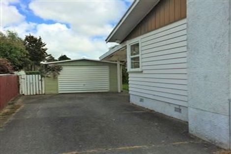 Photo of property in 38 Highbury Drive, Levin, 5510