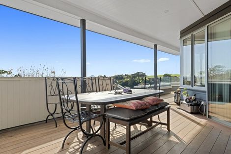 Photo of property in 60 Adler Drive, Ohauiti, Tauranga, 3112