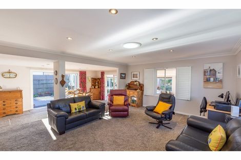 Photo of property in 38 Colombo Street, Cashmere, Christchurch, 8022