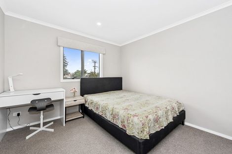 Photo of property in 2/144 Old Farm Road, Hamilton East, Hamilton, 3216