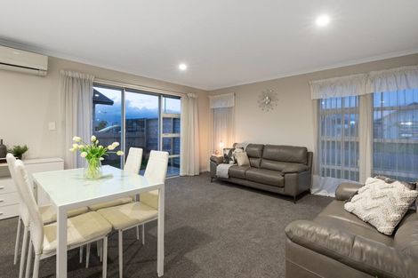 Photo of property in 20 Rotomanu Place, Pyes Pa, Tauranga, 3112