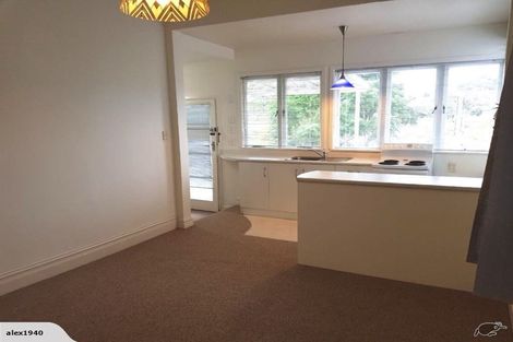 Photo of property in 14 Shoal Bay Road, Devonport, Auckland, 0624
