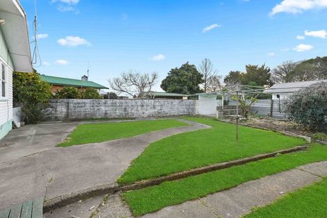 Photo of property in 12 Rosalind Street, Deanwell, Hamilton, 3206