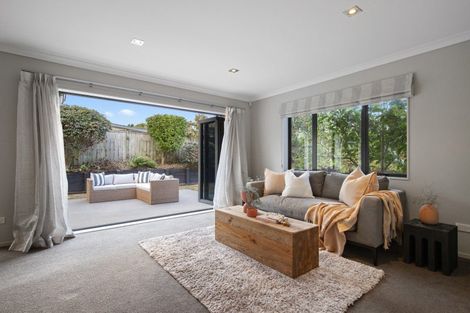 Photo of property in 47 Abby Close, Pukekohe, 2120