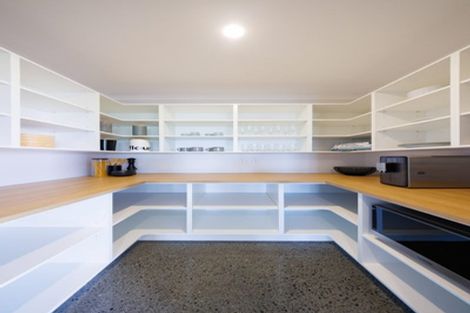 Photo of property in 14 Beveridge Road, One Tree Point, 0118