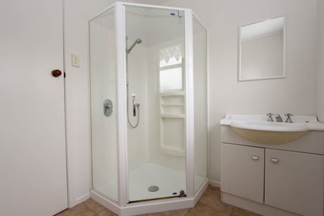 Photo of property in 16 Tranmere Road, Fairfield, Hamilton, 3214