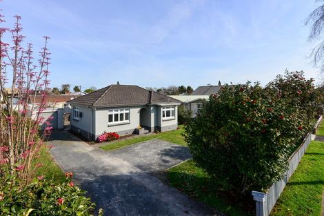 Photo of property in 74 Te Aroha Street, Hamilton East, Hamilton, 3216