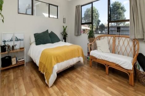 Photo of property in 8 Emerald Place, Papamoa Beach, Papamoa, 3118