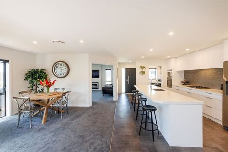 Photo of property in 36 Freedom Drive, Kelvin Grove, Palmerston North, 4414