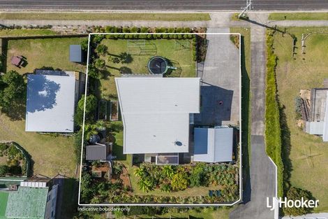 Photo of property in 246 Seaforth Road, Waihi Beach, 3611