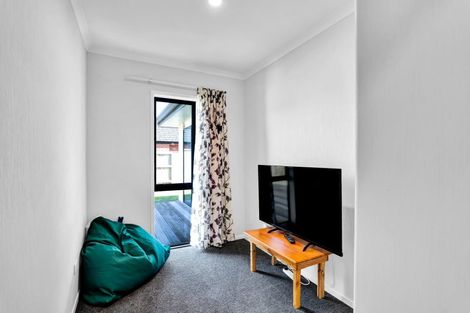 Photo of property in 3 Tangaroa Street, Waitara, 4320