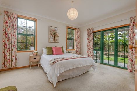 Photo of property in 6 Wanganui Road, Marton, 4710