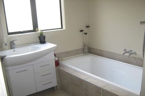 Photo of property in 47a Tuhikaramea Road, Dinsdale, Hamilton, 3204