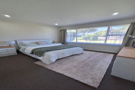 Photo of property in 15 Norma Place, Riverlea, Hamilton, 3216