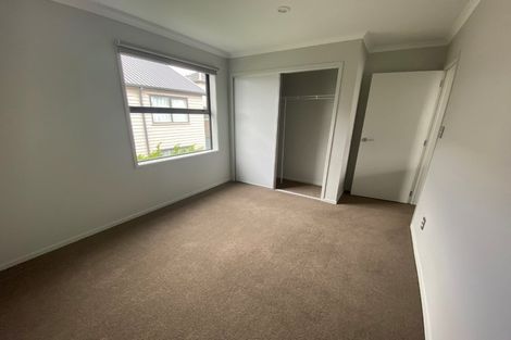 Photo of property in 8 Lane Cameron Place, Flat Bush, Auckland, 2019