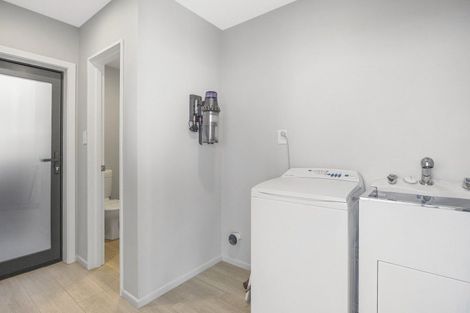 Photo of property in 66 Cliffs Road, Saint Clair, Dunedin, 9012