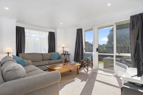 Photo of property in 24 Galloway Crescent, Pyes Pa, Tauranga, 3112