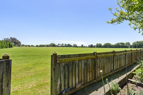 Photo of property in 56 Realm Drive, Paraparaumu, 5032