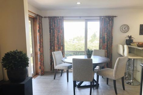 Photo of property in 17 Craig Place, Bridge Hill, Alexandra, 9320