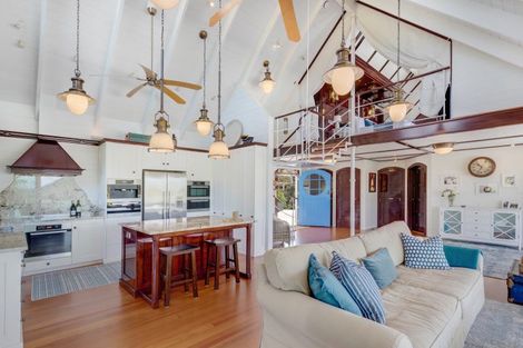 Photo of property in 309 Manawaora Road, Parekura Bay, Hikurangi, 0184