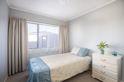 Photo of property in 273/1 Mangorei Road, Merrilands, New Plymouth, 4312