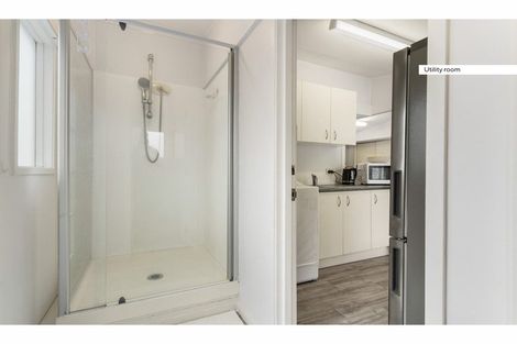 Photo of property in 43 Archmillen Avenue, Pakuranga Heights, Auckland, 2010